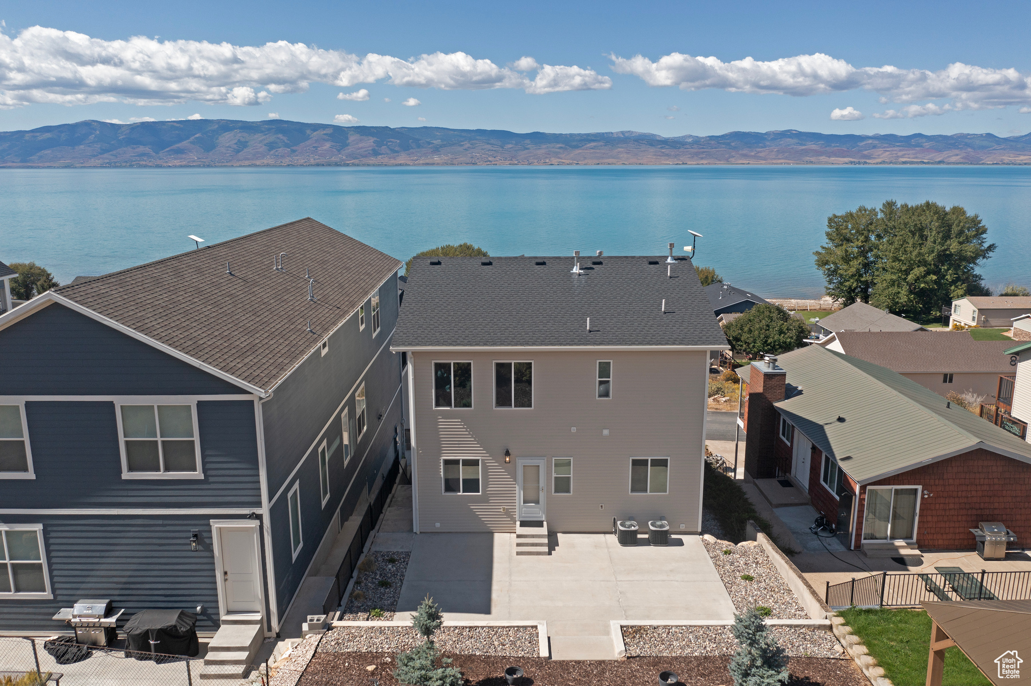 EAST SHORE SUB 1 LOT 37 - Residential