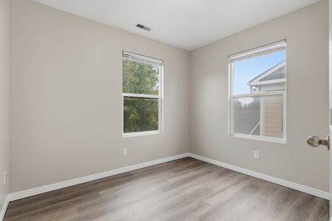 Tiny photo for 4576 W 11800 S, South Jordan, UT 84009 (MLS # 2174363)