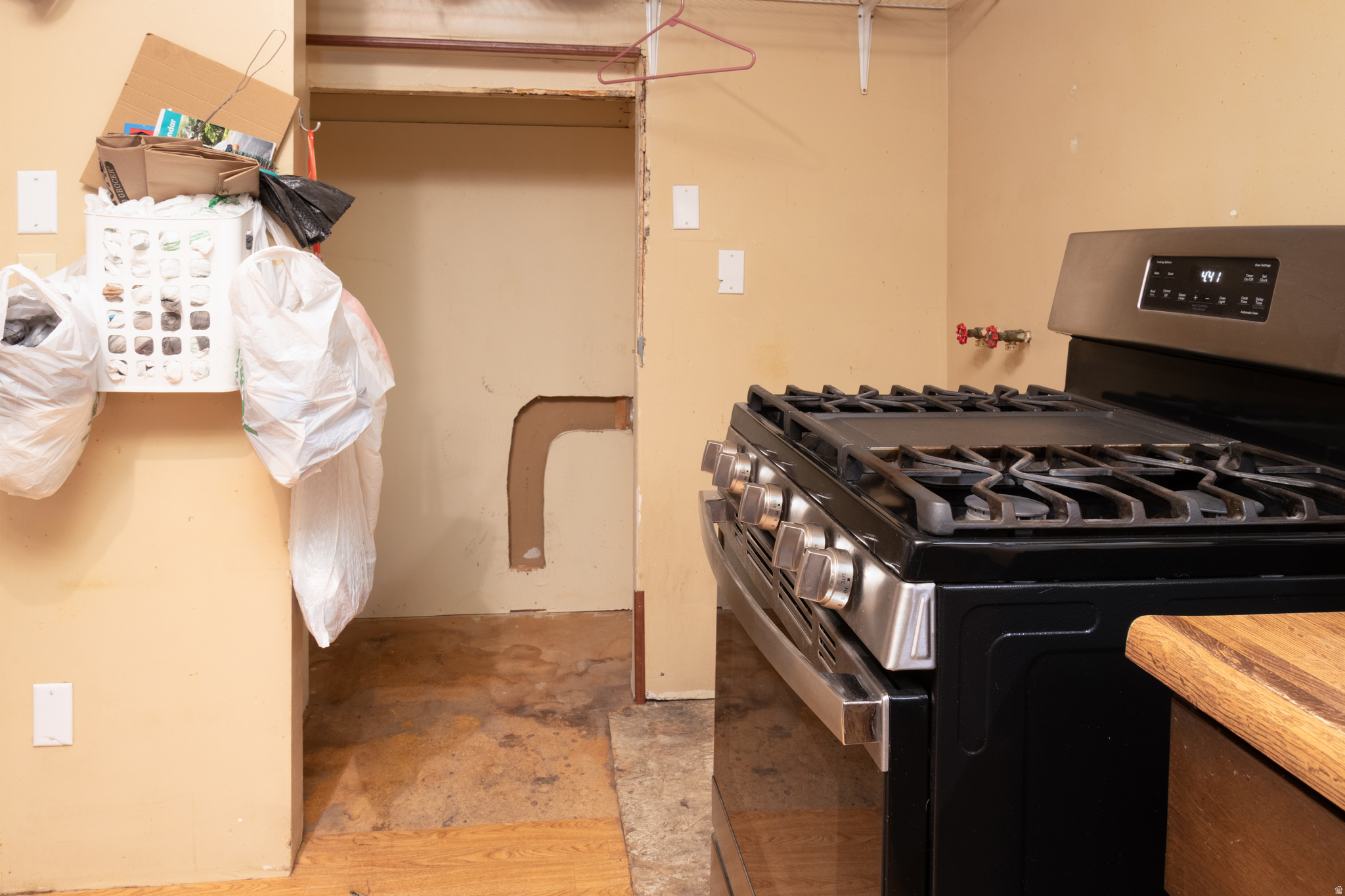 HOFFMAN HEIGHTS - Residential