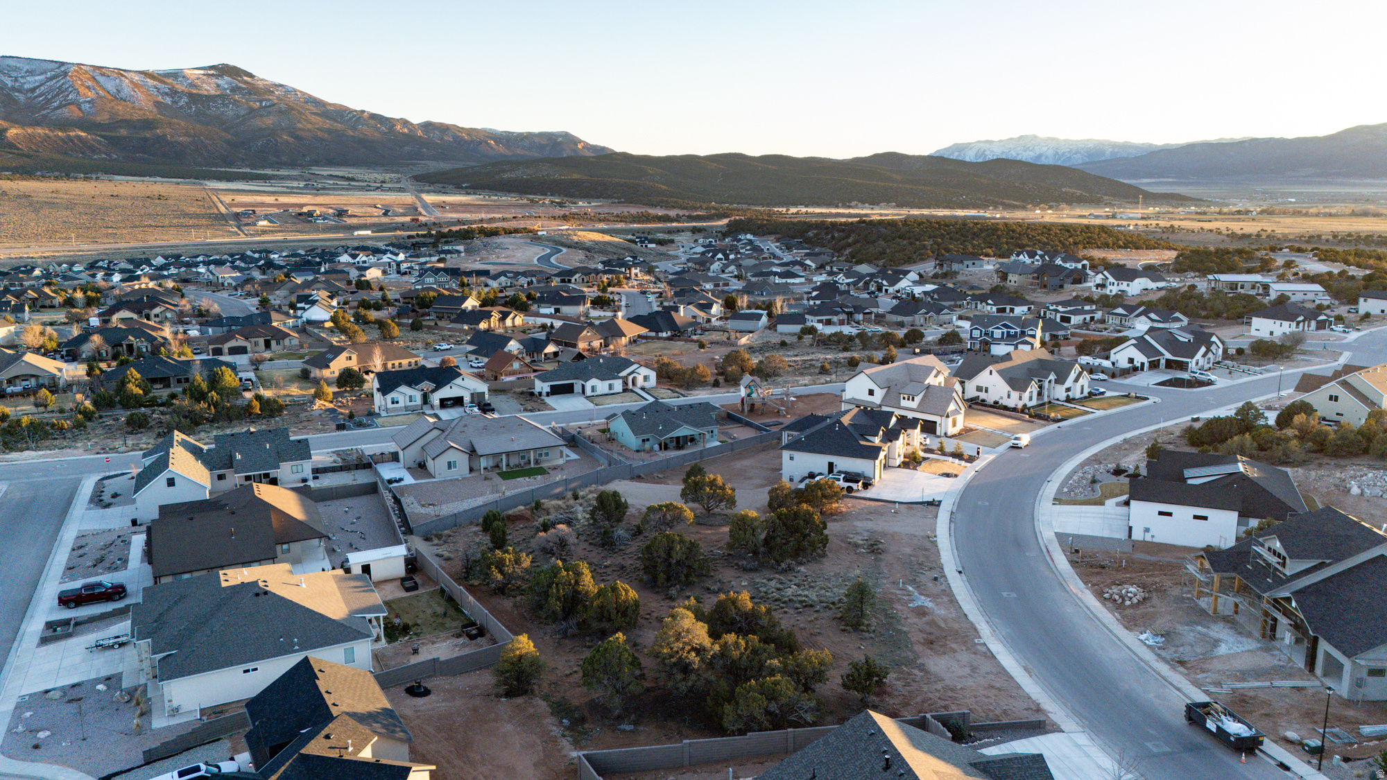 SADDLEBACK RIDGE - Land