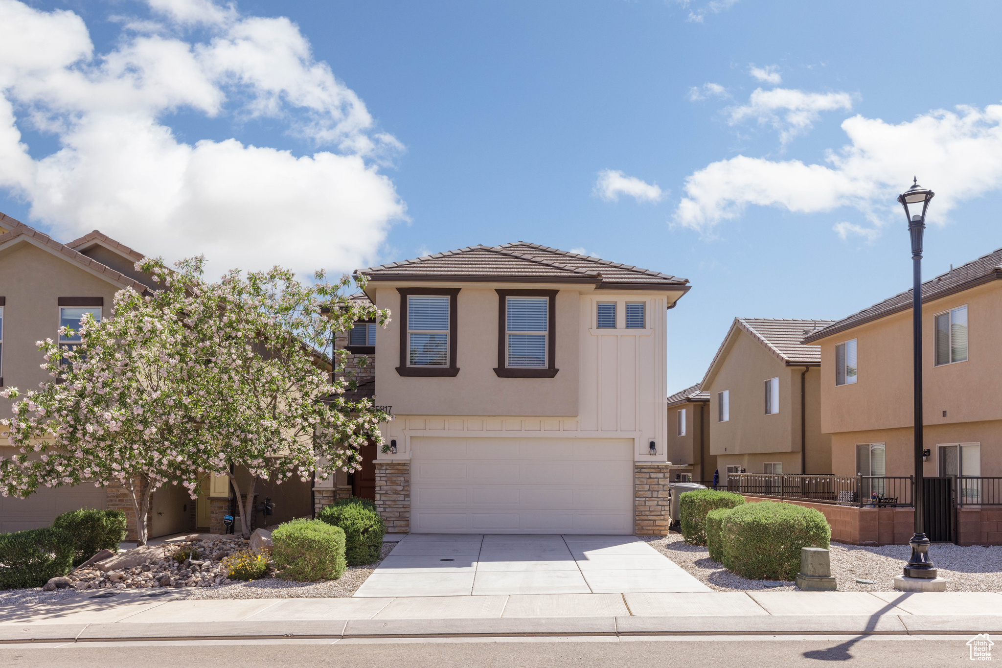 5817 S Challenger Way, Saint George, Utah image 1
