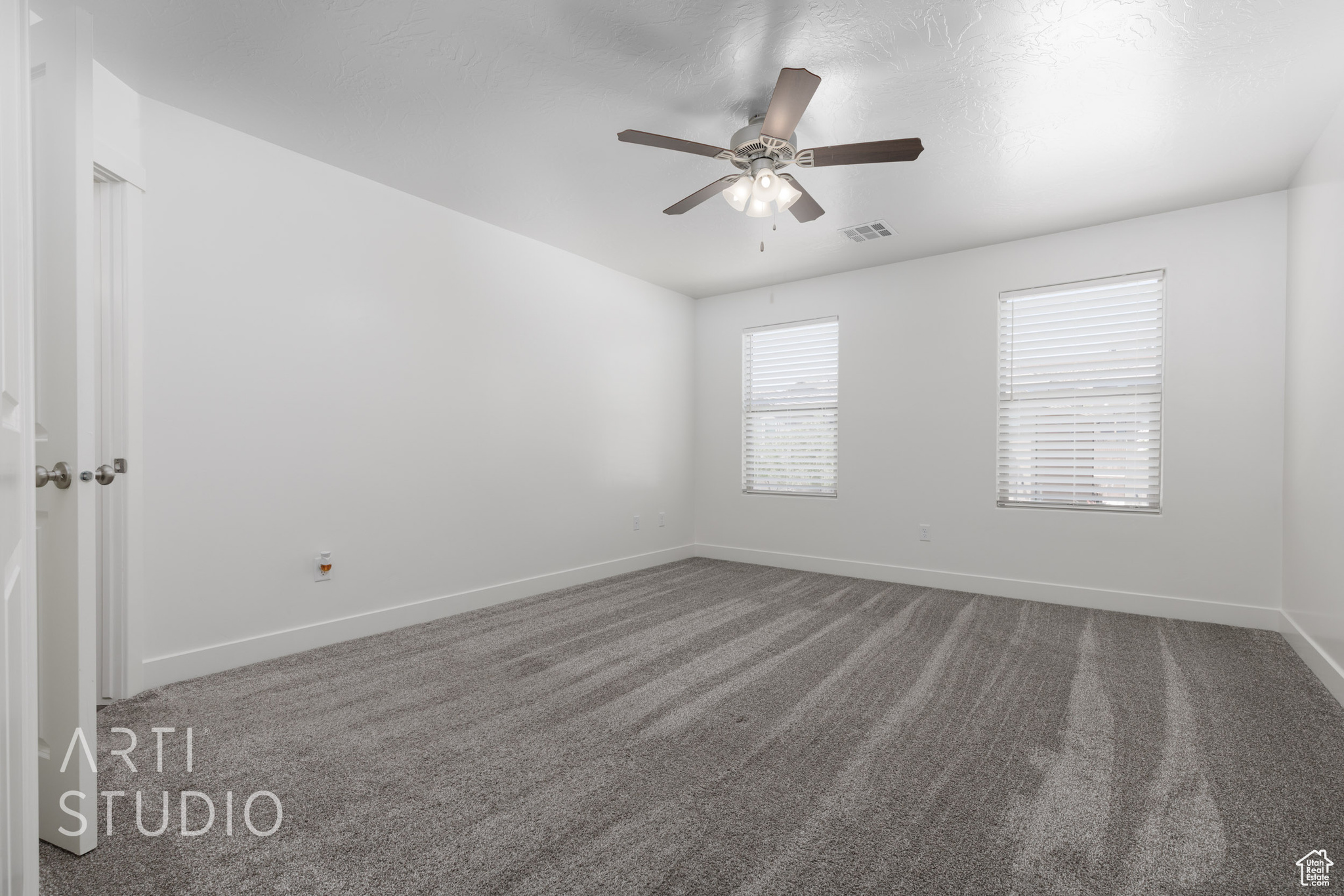 5817 S Challenger Way, Saint George, Utah image 19