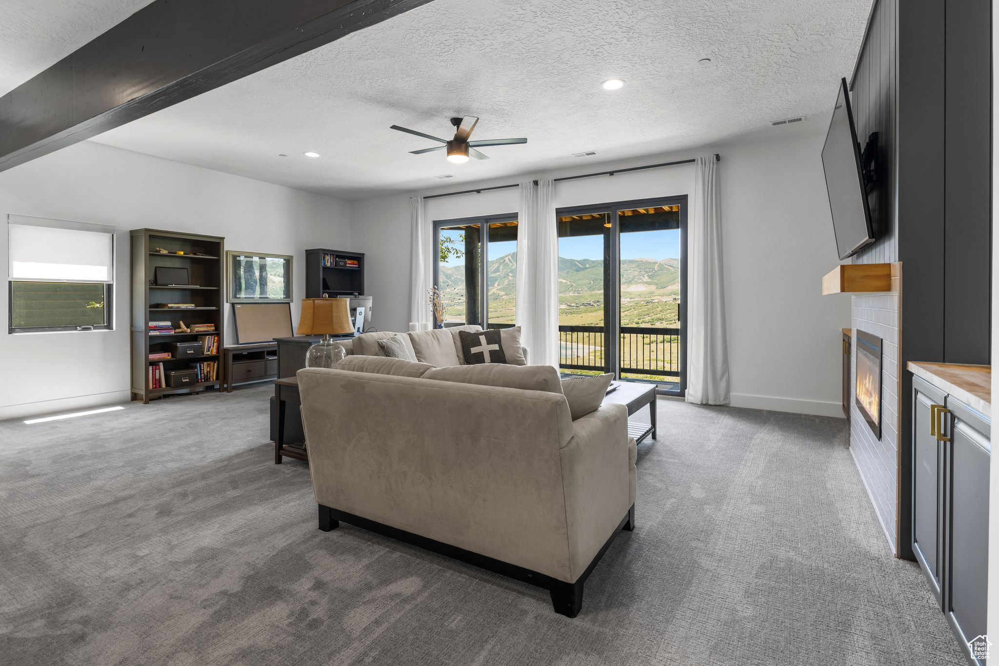 DEER MOUNTAIN - Residential