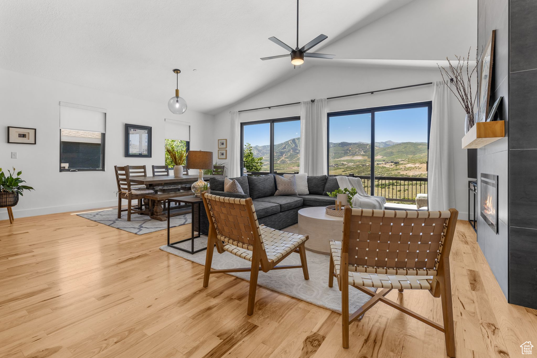 DEER MOUNTAIN - Residential