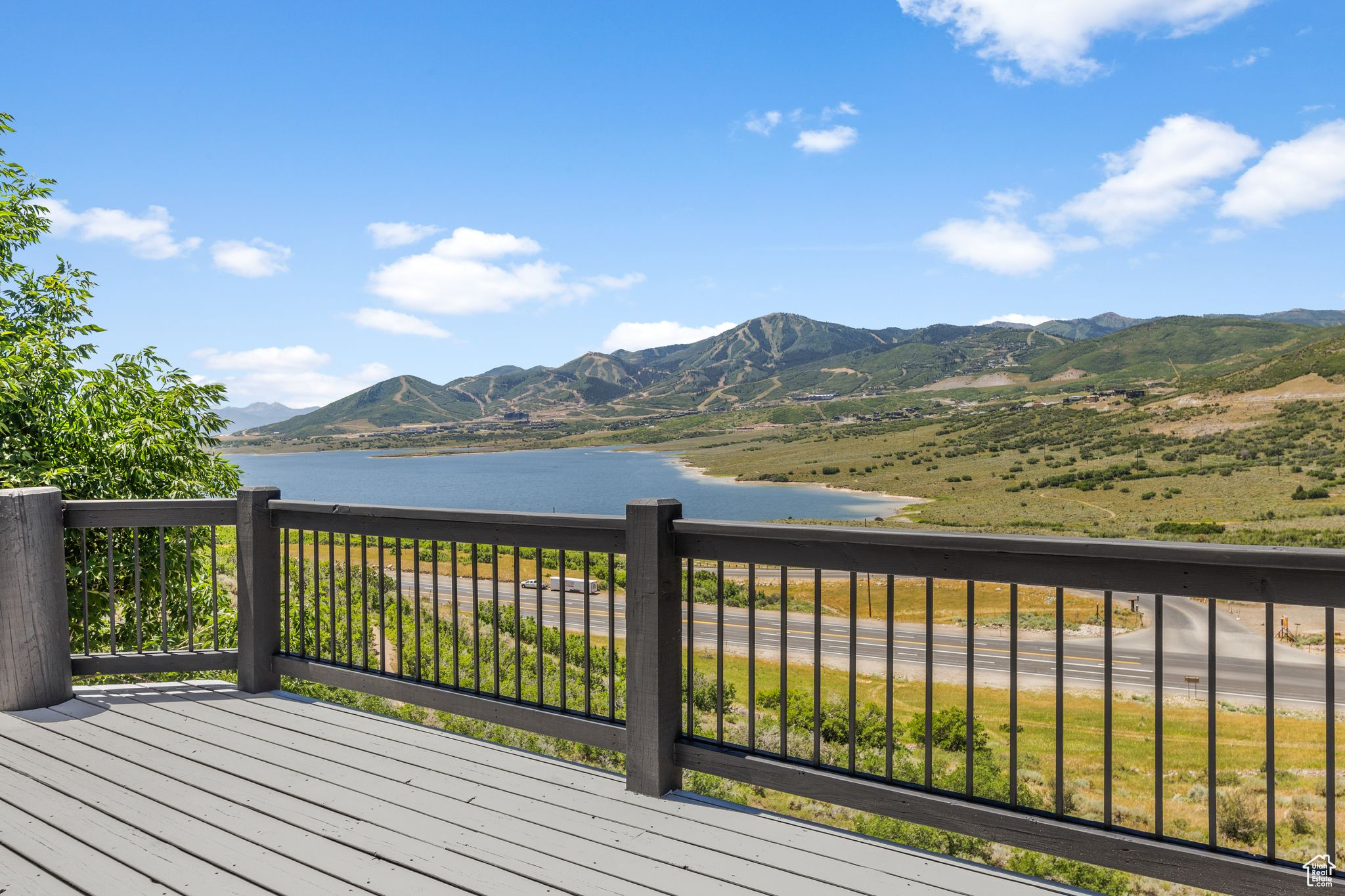 DEER MOUNTAIN - Residential