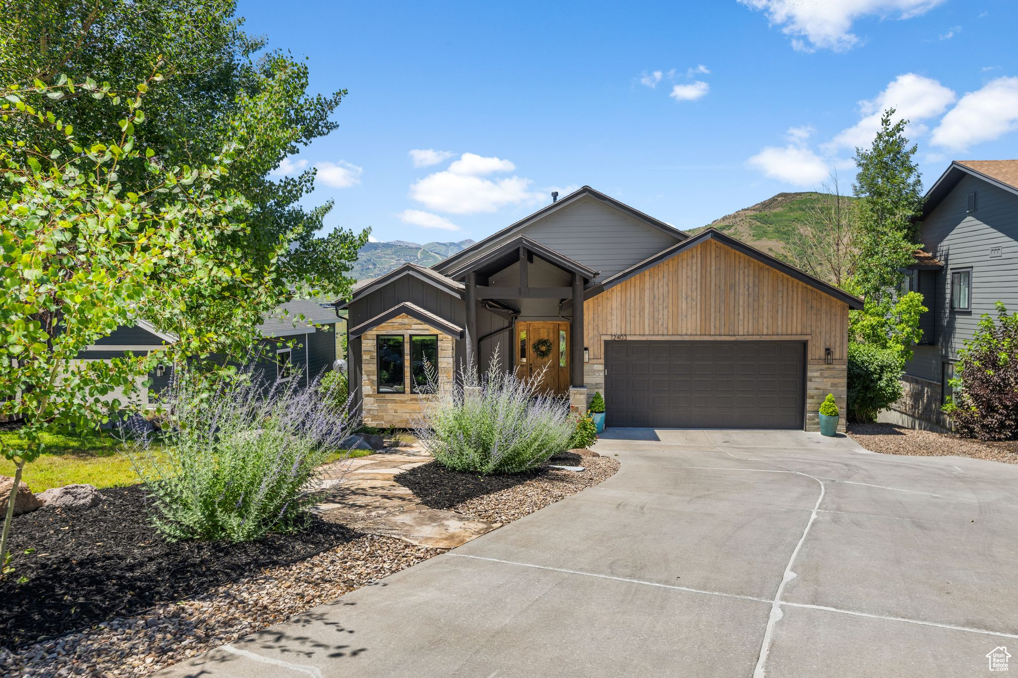 DEER MOUNTAIN - Residential
