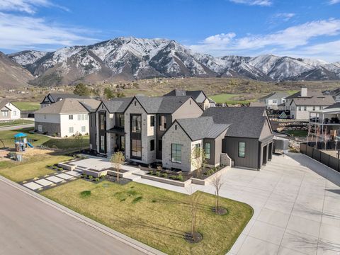 Tiny photo for 565 W AUTUMN BLAZE, Woodland Hills, UT 84653 (MLS # 2129014)