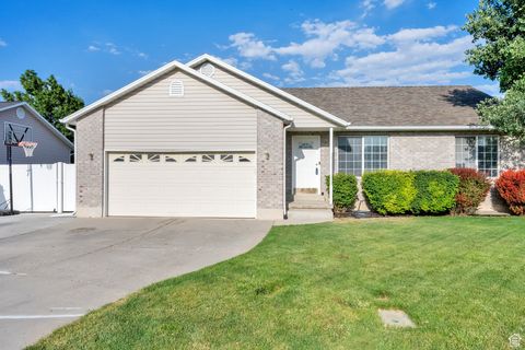 Tiny photo for 563 S 1850 E, Spanish Fork, UT 84660 (MLS # 2115756)