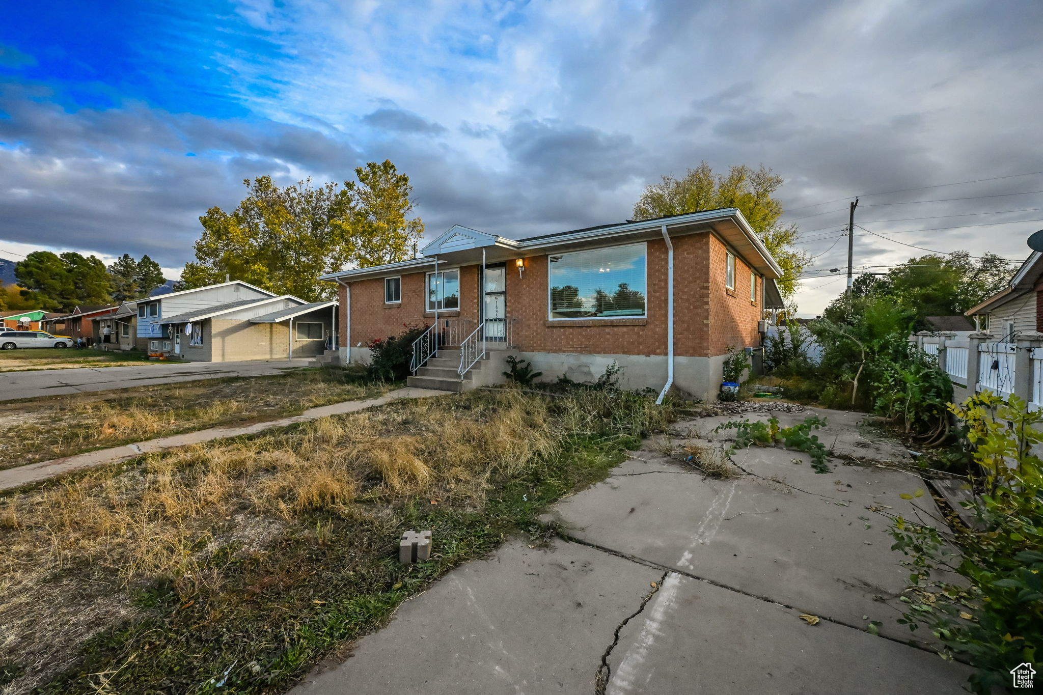 1893 W Gregory Dr, Layton, Utah image 3