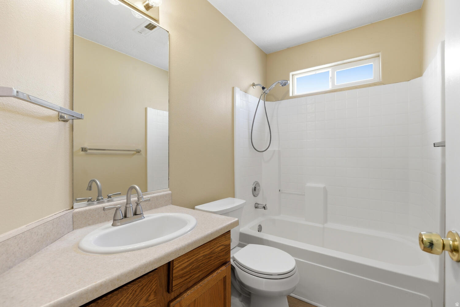 WESTRIDGE 2 - Residential Income