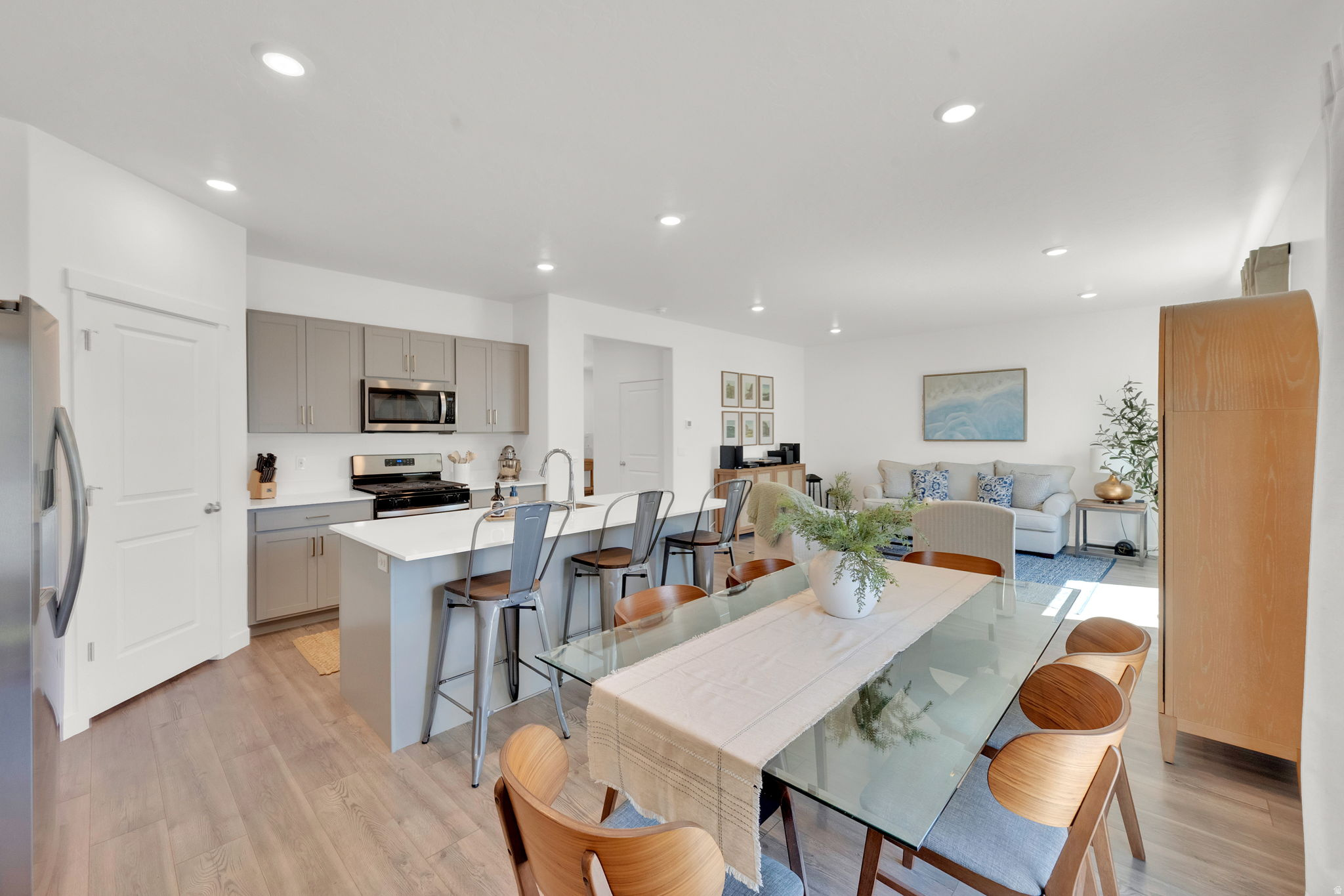 COLD SPRING RANCH - Residential