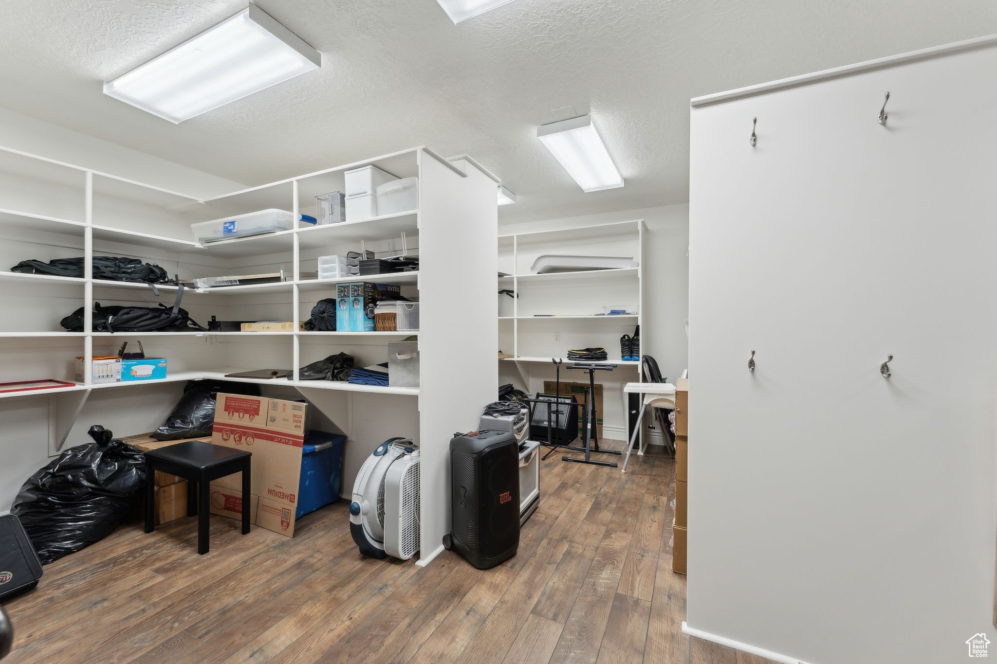 PEPPERWOOD - Residential