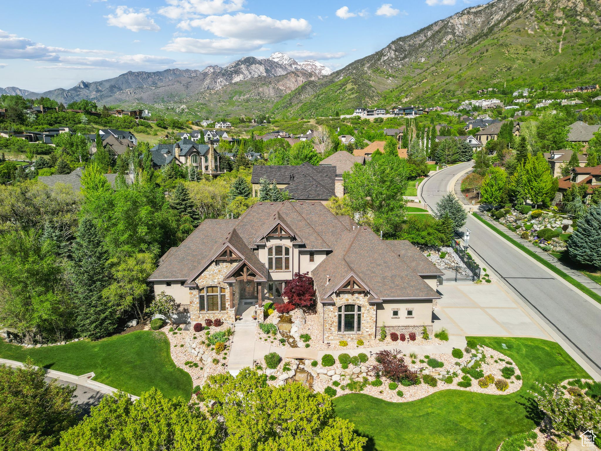 PEPPERWOOD - Residential