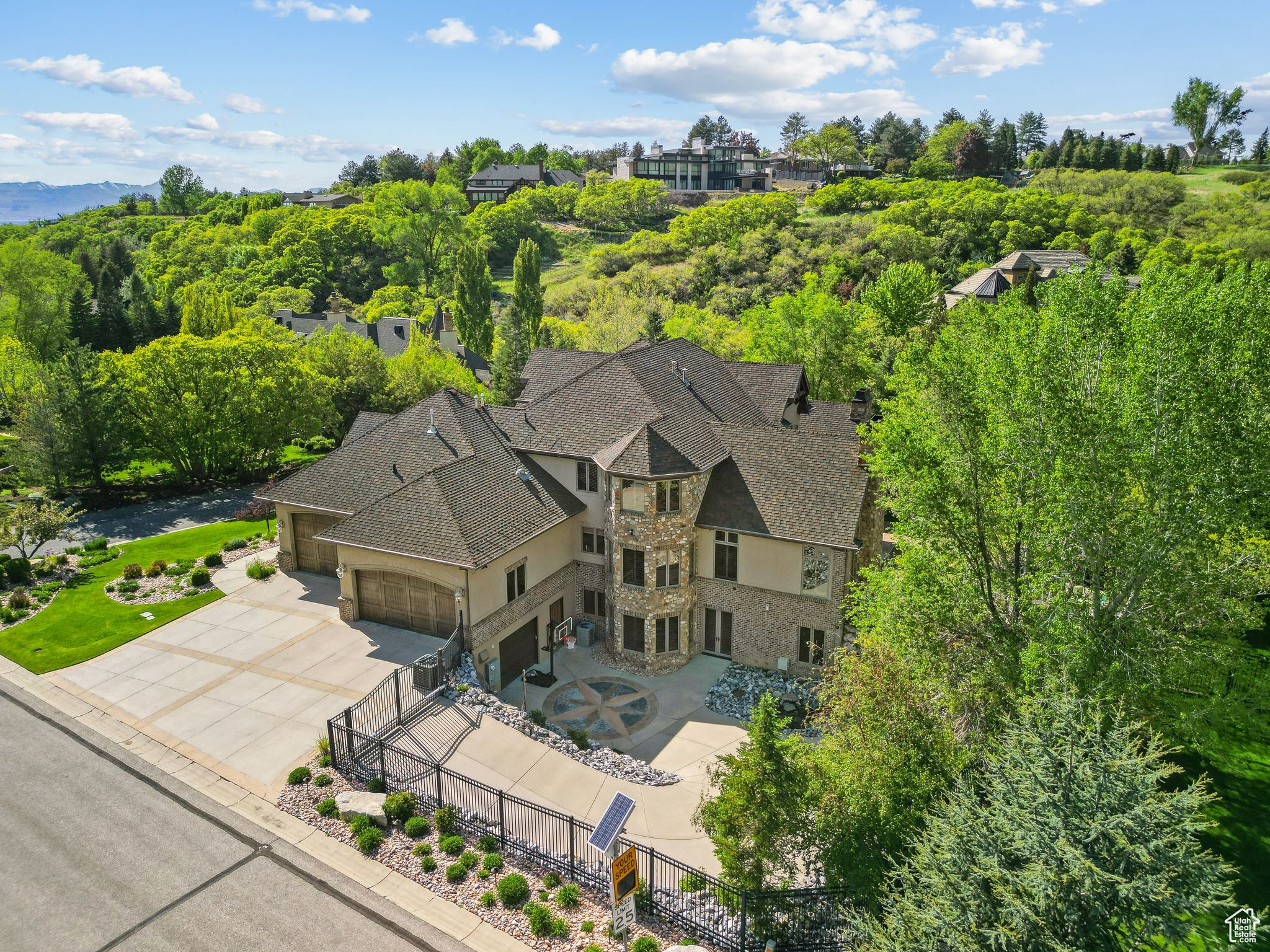 PEPPERWOOD - Residential