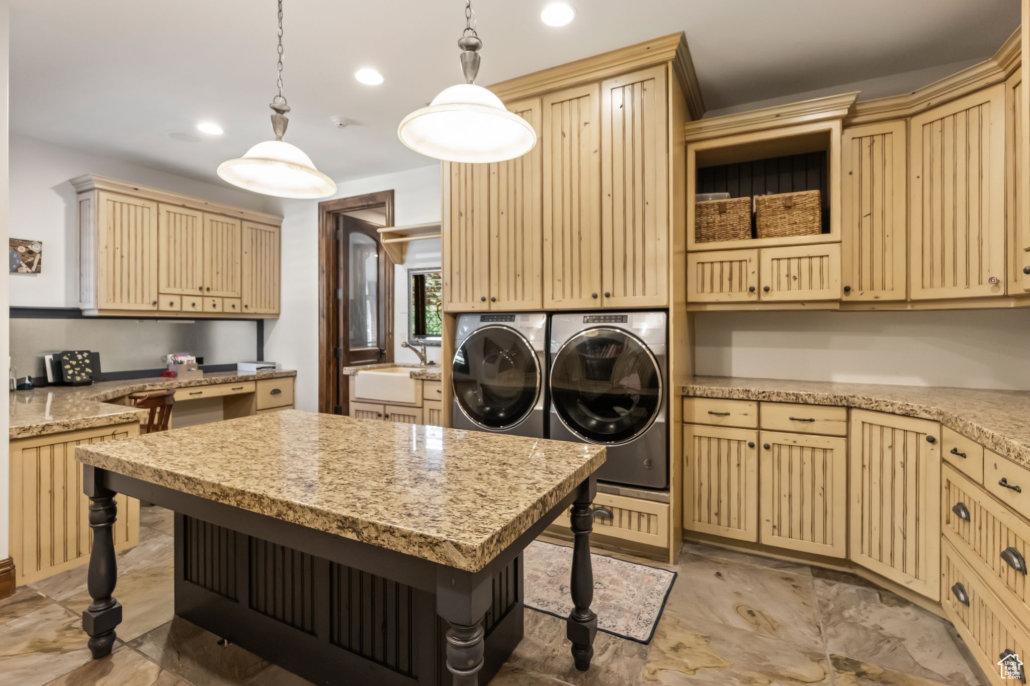 1 S Crosshill Ln, Sandy, Utah image 37