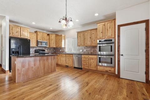 Tiny photo for 14470 S 3200 W, Bluffdale, UT 84065 (MLS # 2134946)