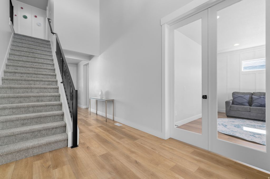 Photo of 261 S ASPEN WAY, Vineyard, UT 84059 (MLS # 2141400)