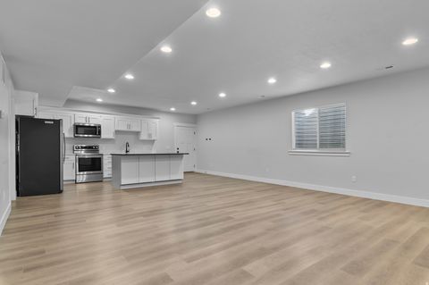 Tiny photo for 261 S ASPEN WAY, Vineyard, UT 84059 (MLS # 2141400)