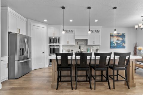 Tiny photo for 261 S ASPEN WAY, Vineyard, UT 84059 (MLS # 2141400)