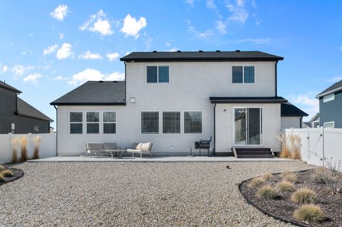 Tiny photo for 261 S ASPEN WAY, Vineyard, UT 84059 (MLS # 2141400)