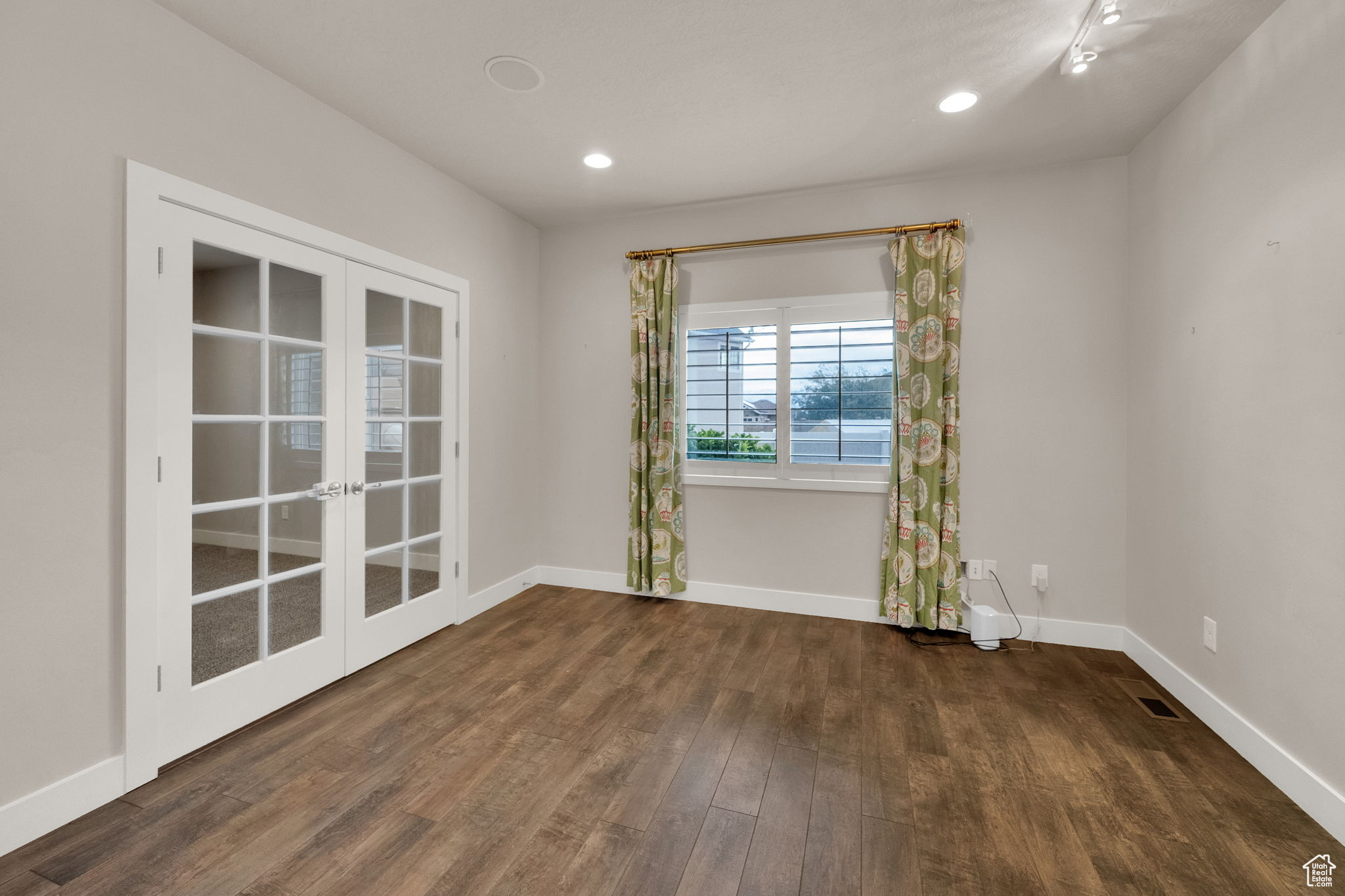 DESERT CREEK PUD - Residential