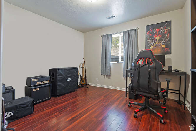 WINDSOR MEADOWS - Residential