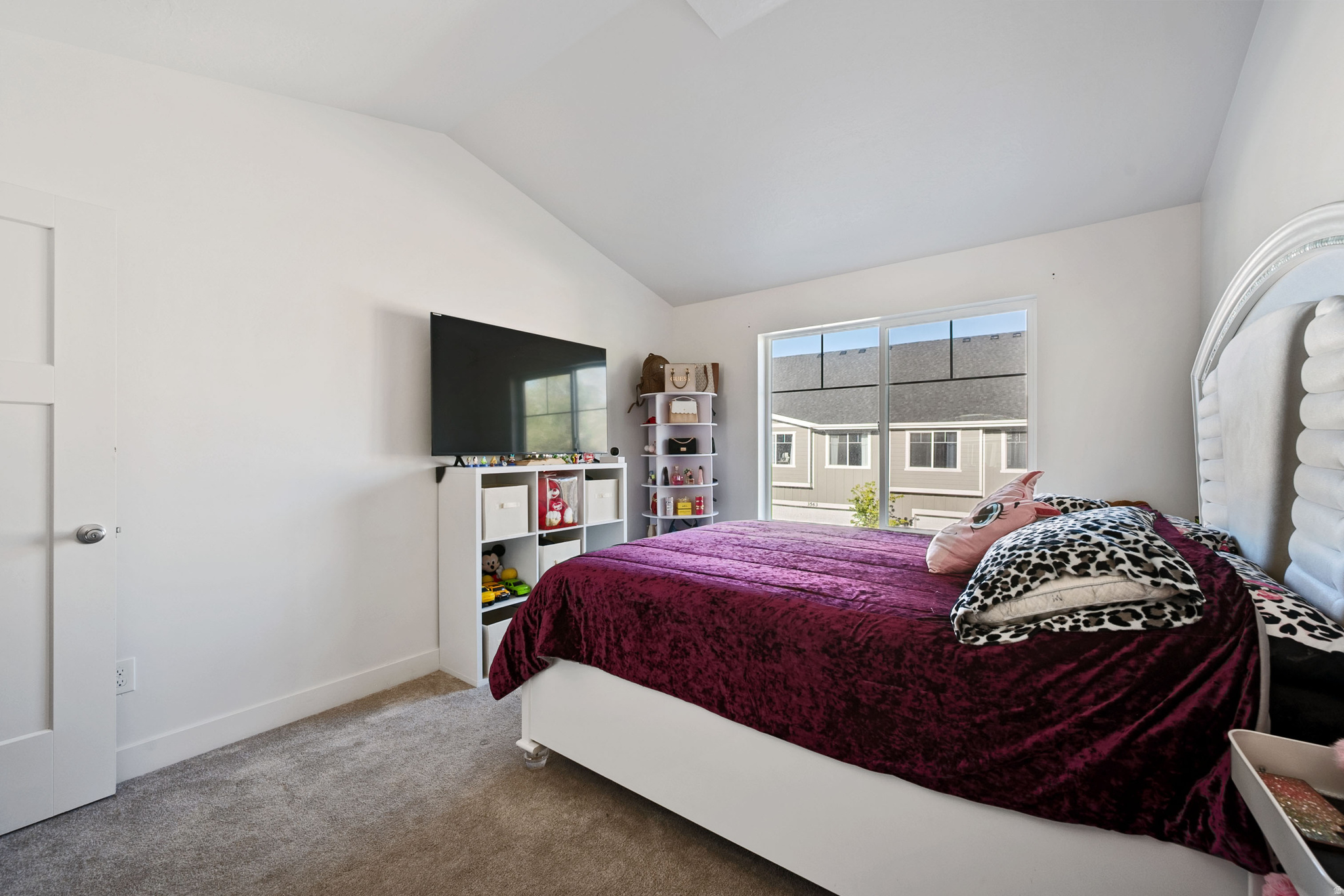 MEADOWS - Residential