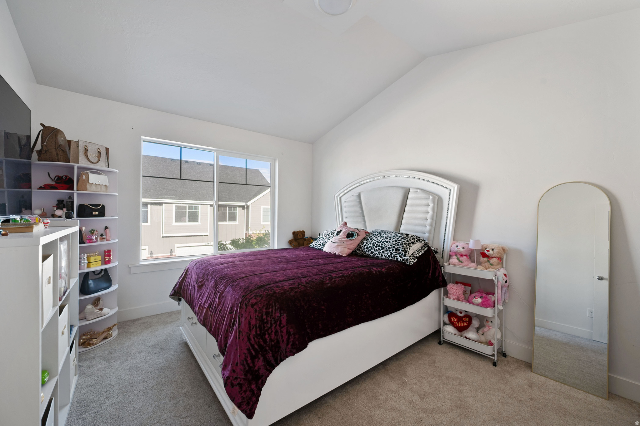 MEADOWS - Residential