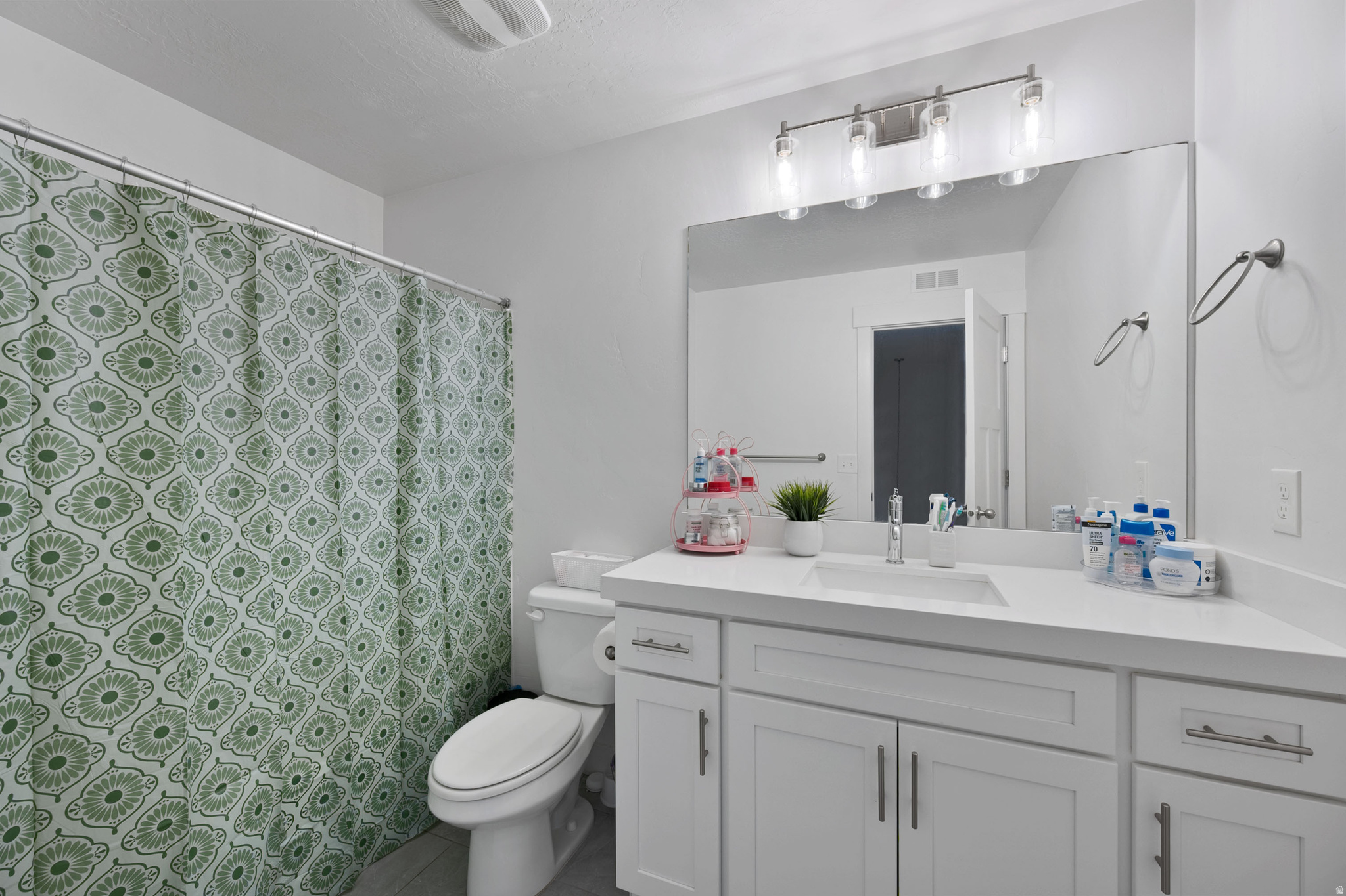 MEADOWS - Residential