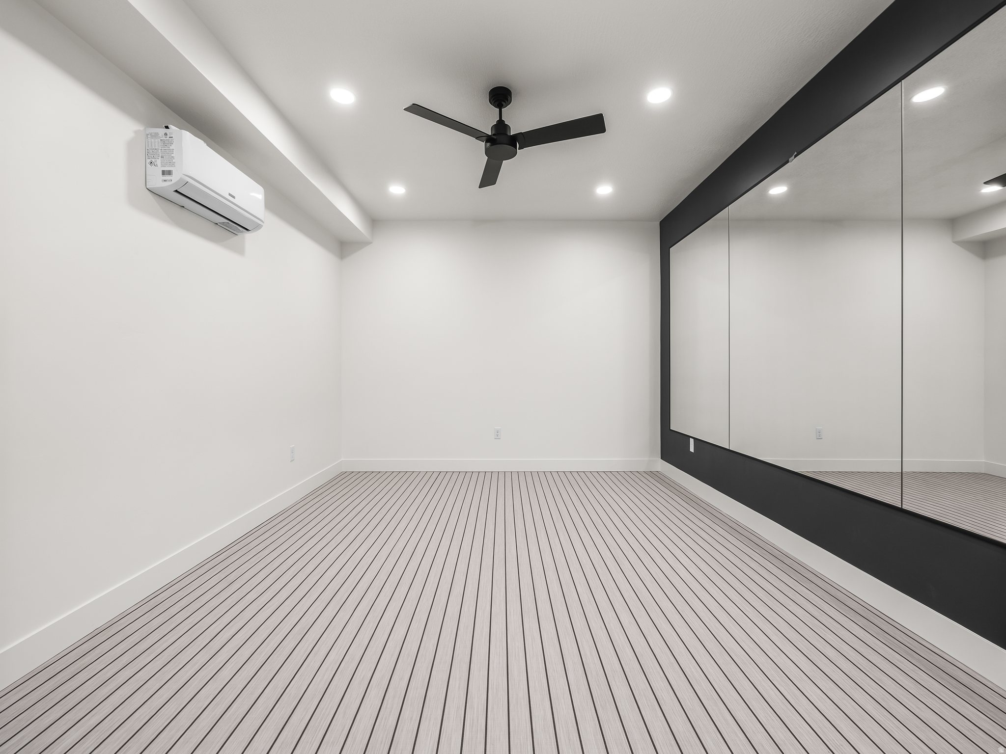 GREENWOOD CREEK - Residential