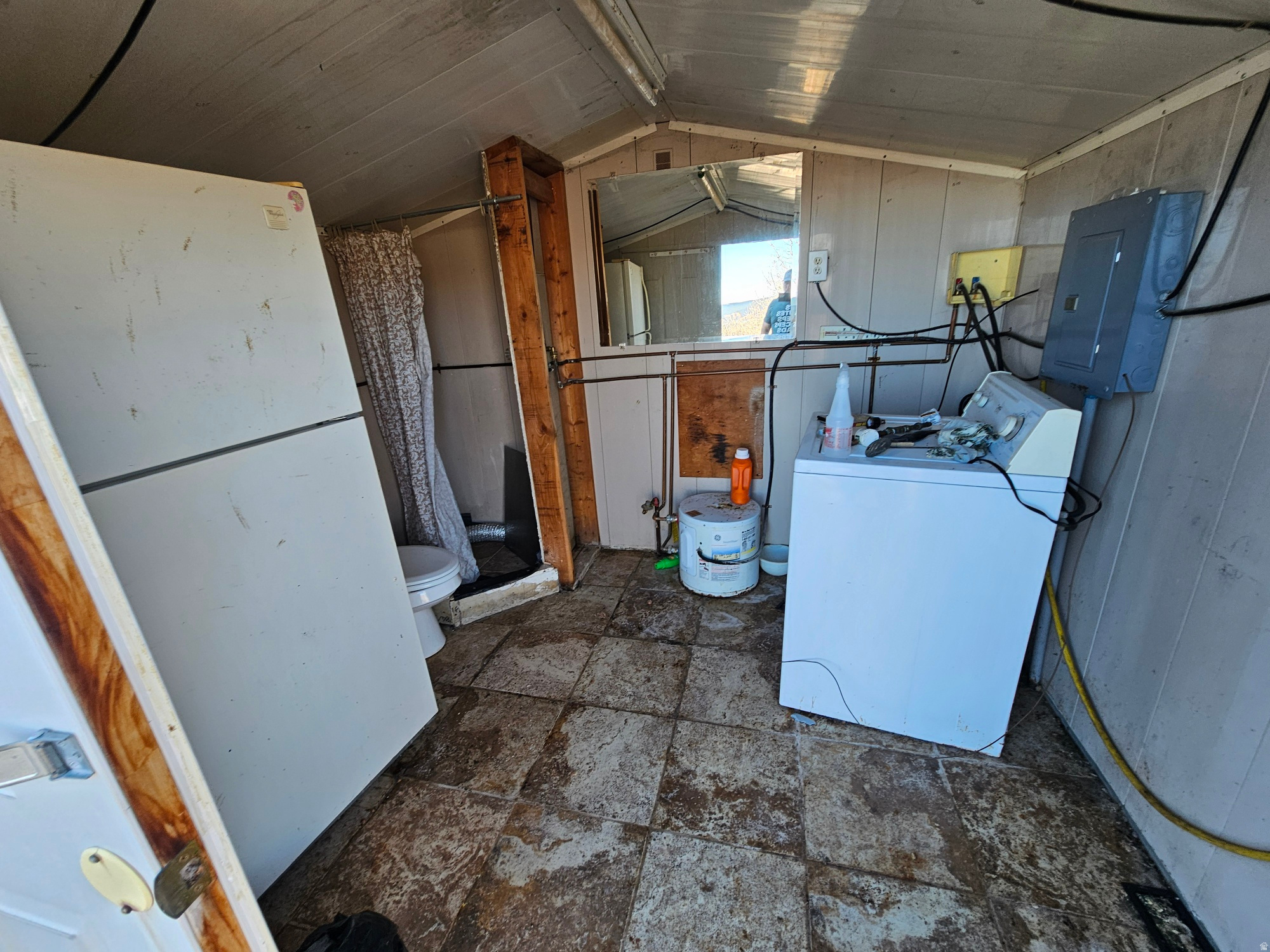 MT TABBY SPRINGS - Residential