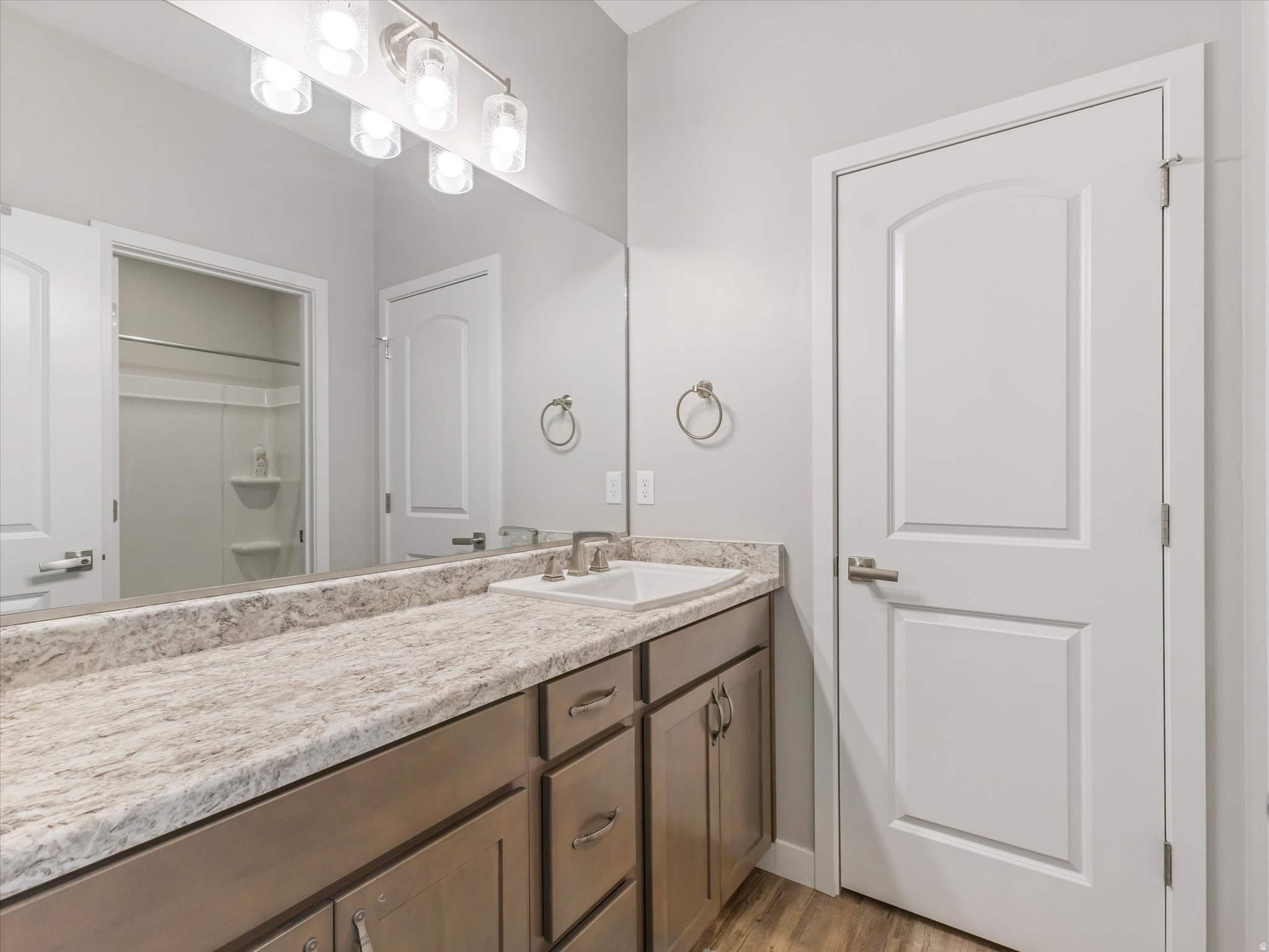 LAYTON SHORES SUBDIV - Residential