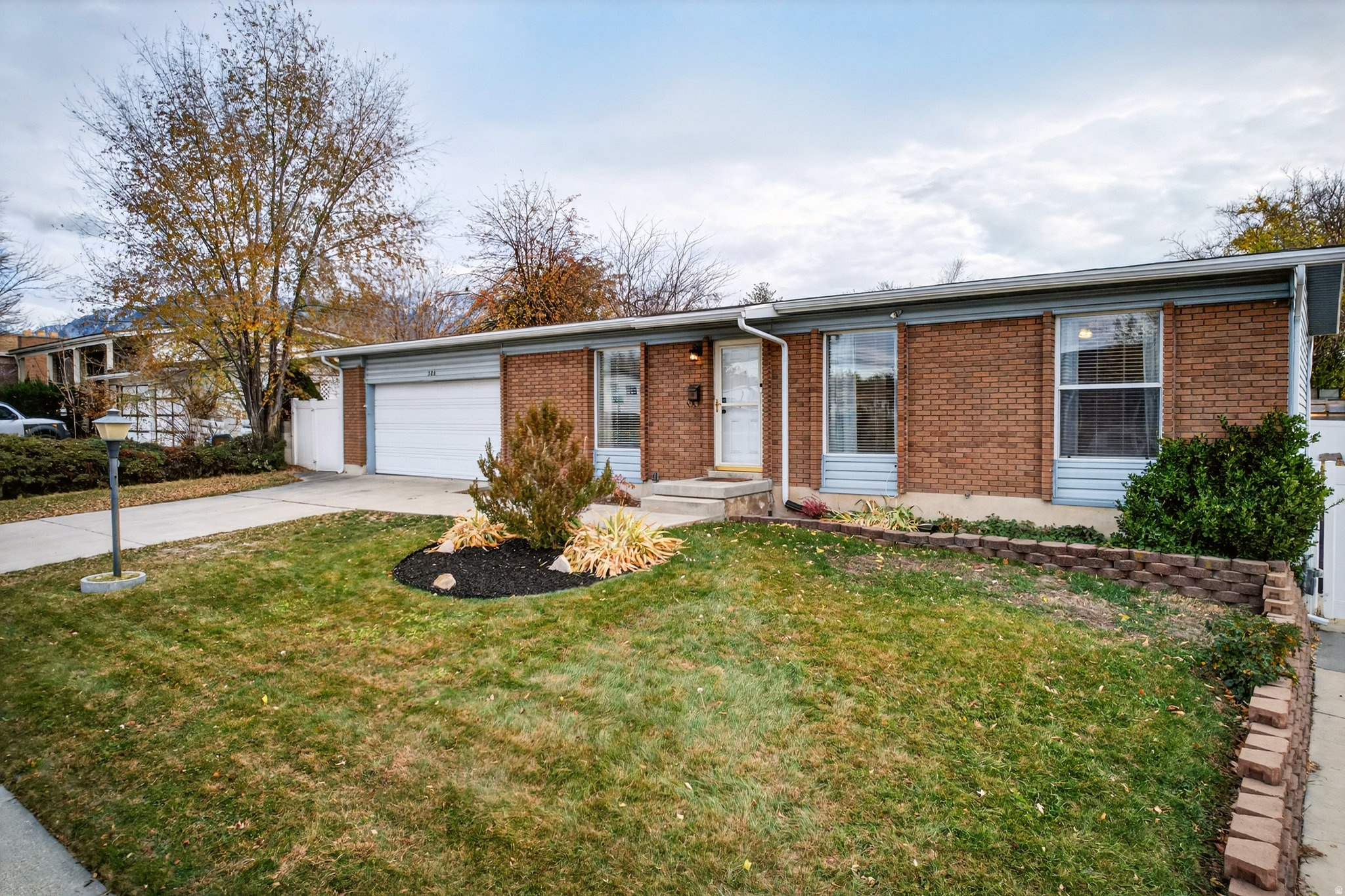 FAIROAKS - Residential