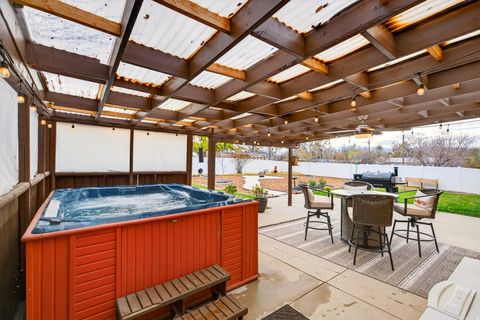 Tiny photo for 386 E PIONEER AVE S, Sandy, UT 84070 (MLS # 2123989)