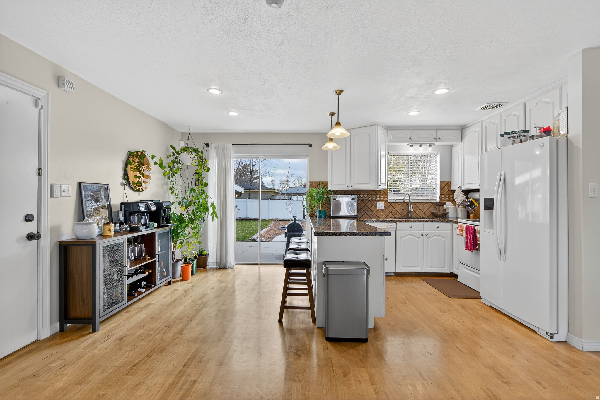 FAIROAKS - Residential