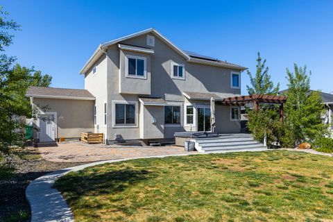 Tiny photo for 1683 W PACKSADDLE CIR, Bluffdale, UT 84065 (MLS # 2158441)