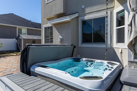 Tiny photo for 1683 W PACKSADDLE CIR, Bluffdale, UT 84065 (MLS # 2158441)