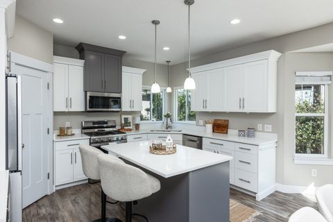 Tiny photo for 1683 W PACKSADDLE CIR, Bluffdale, UT 84065 (MLS # 2158441)