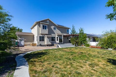 Tiny photo for 1683 W PACKSADDLE CIR, Bluffdale, UT 84065 (MLS # 2158441)