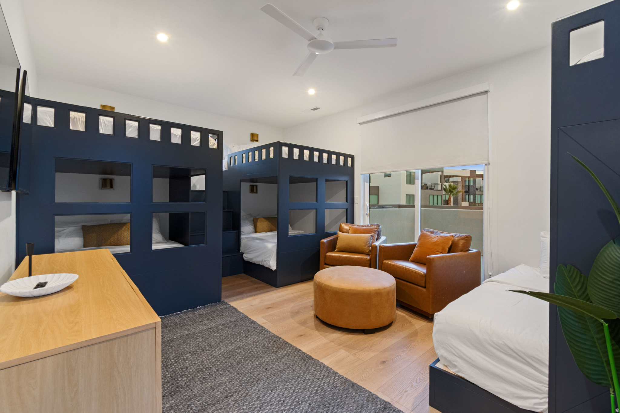 DESERT COLOR RESORT - Residential