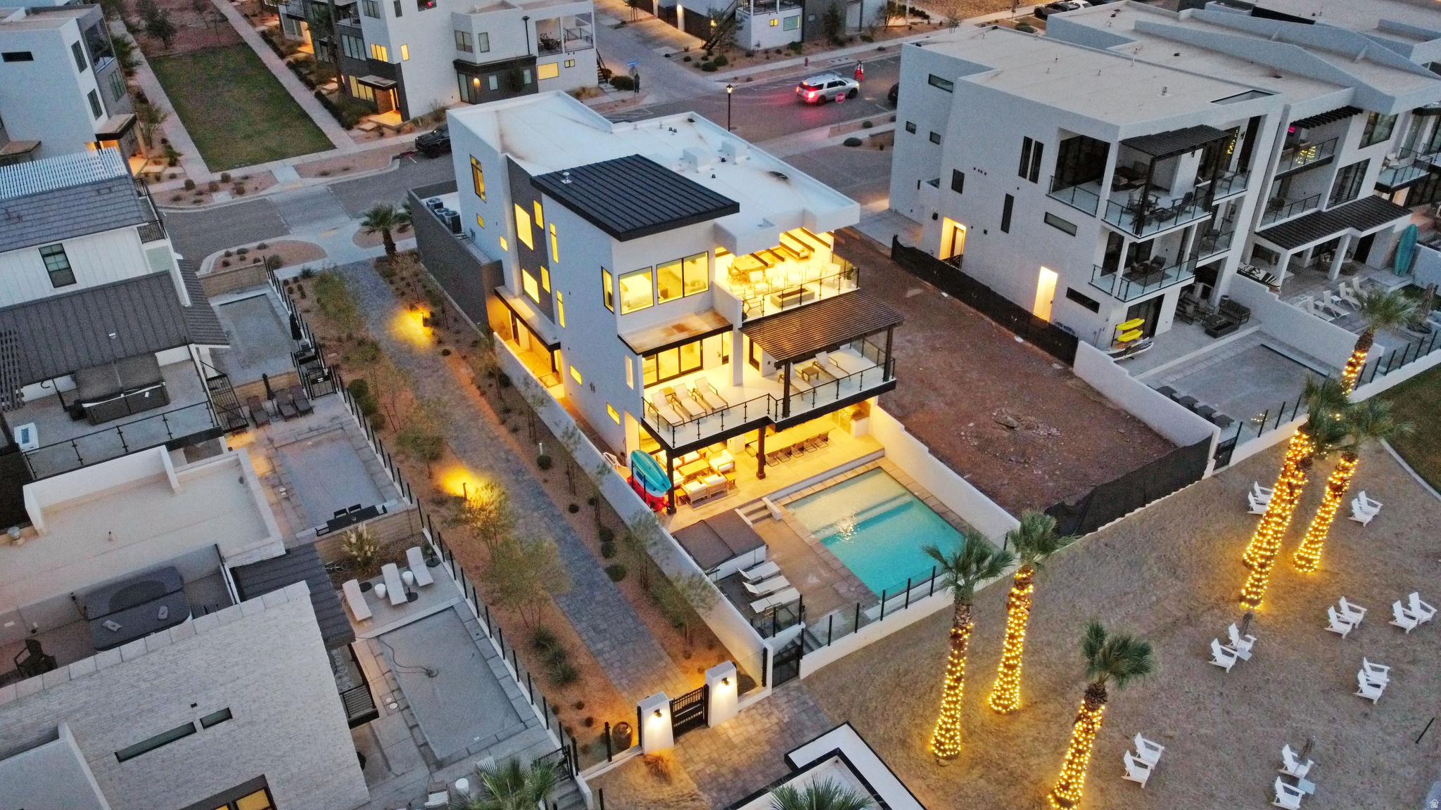 DESERT COLOR RESORT - Residential