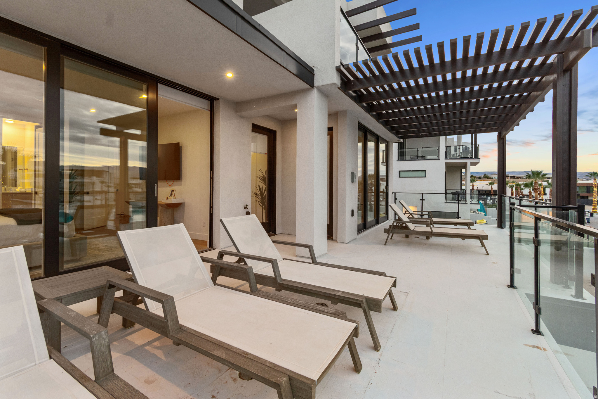 DESERT COLOR RESORT - Residential