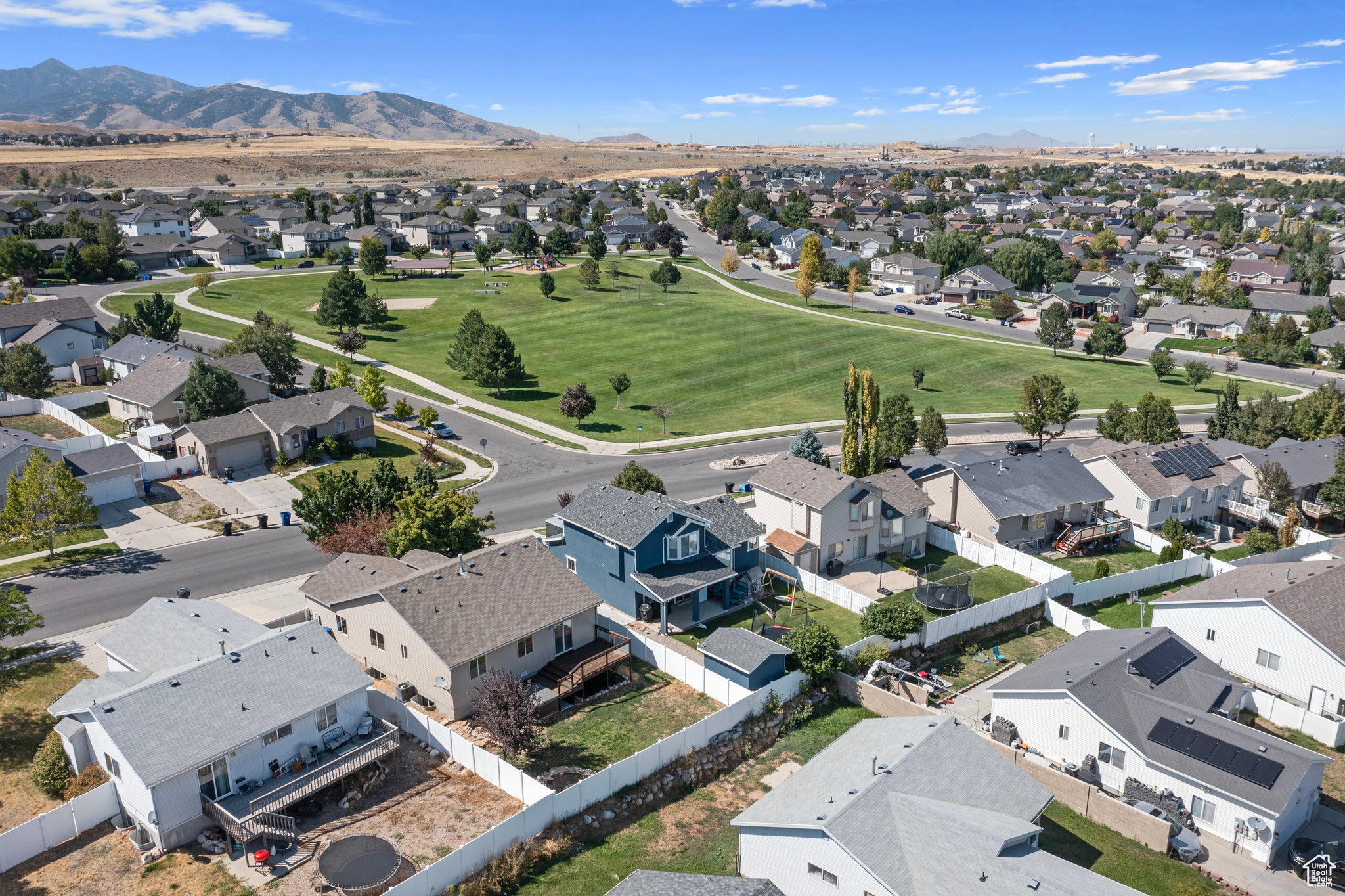 6827 S High Bluff Dr, West Jordan, Utah image 29