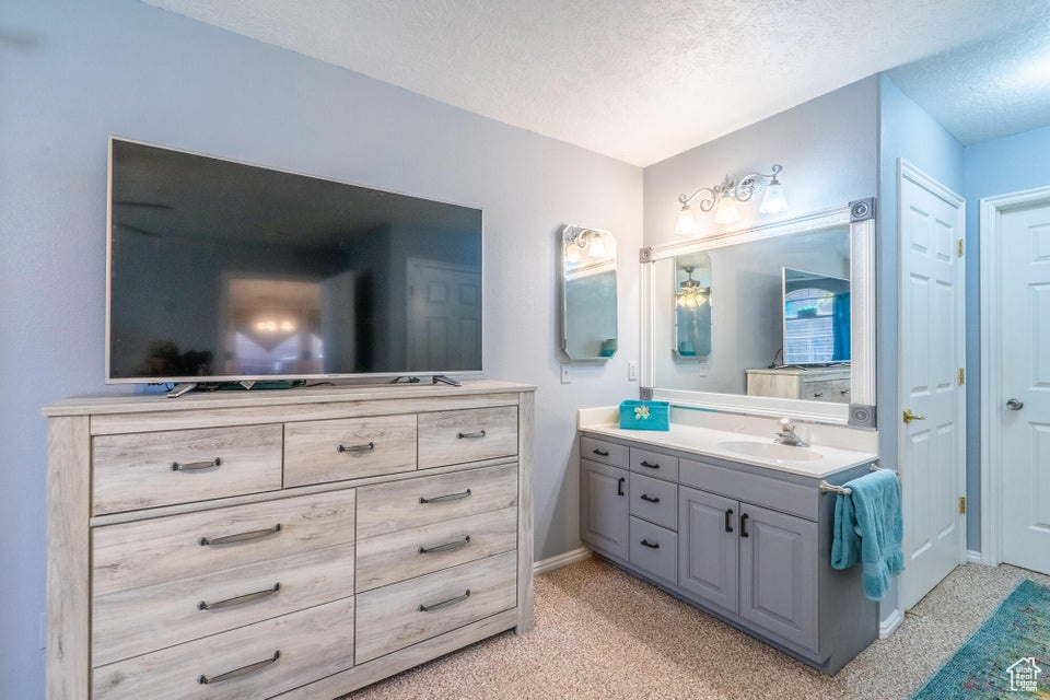 ENGLISH OAKS ESTATES - Residential