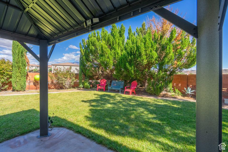ENGLISH OAKS ESTATES - Residential
