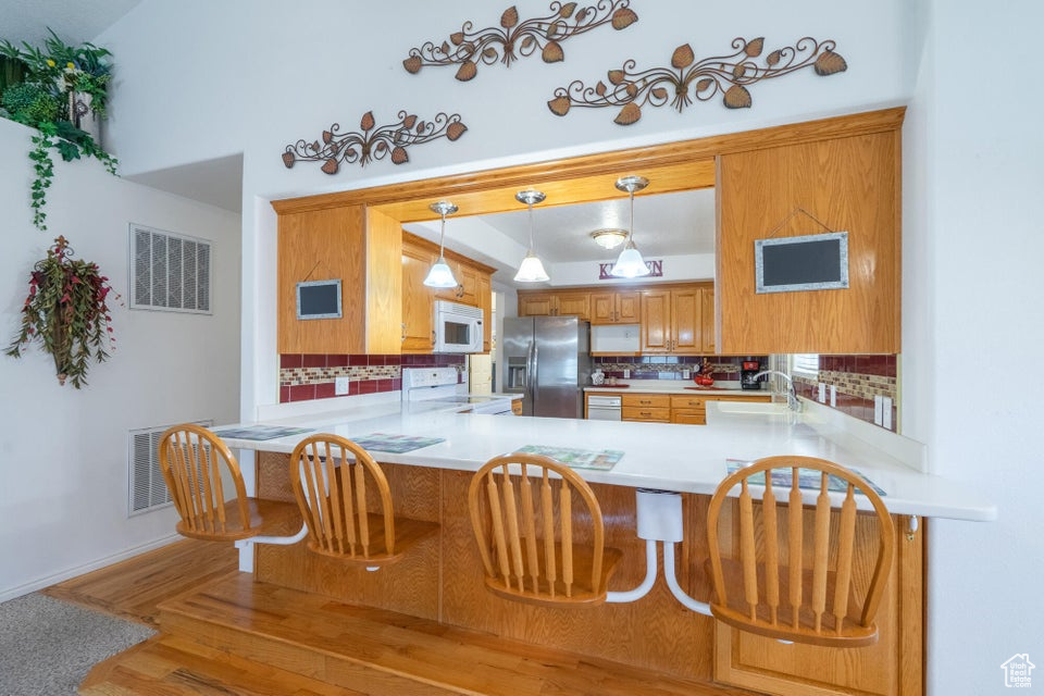 ENGLISH OAKS ESTATES - Residential