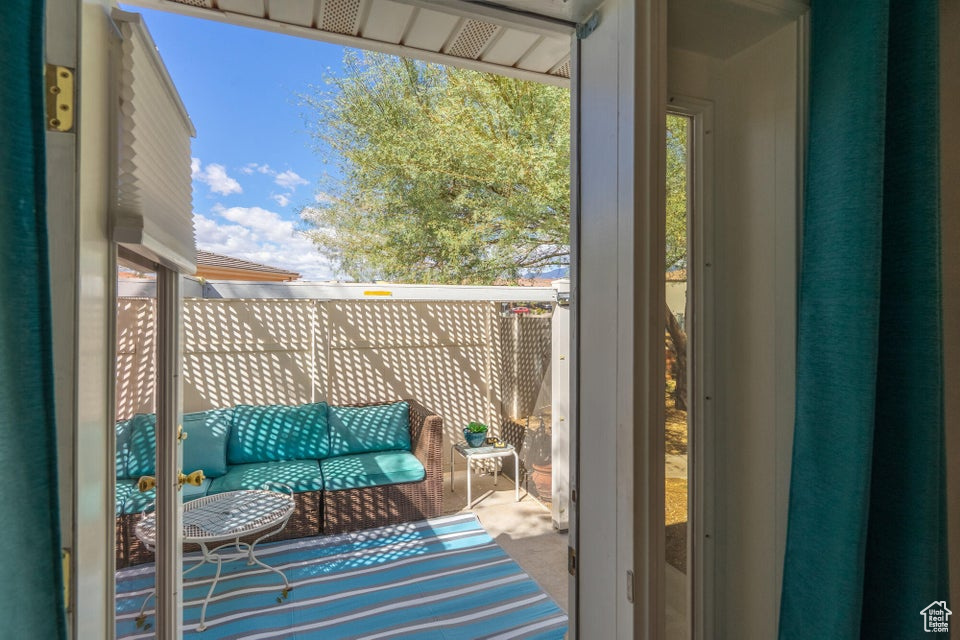 ENGLISH OAKS ESTATES - Residential