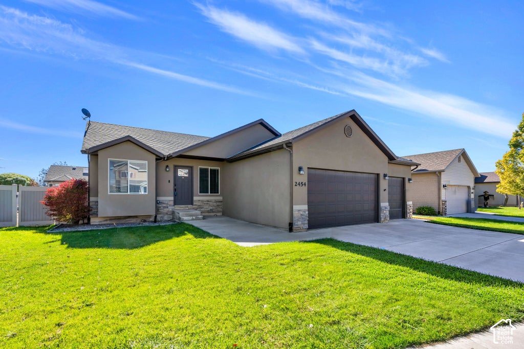 Photo of 2454 E OX YOKE DR, Eagle Mountain, UT 84005 (MLS # 2193556)