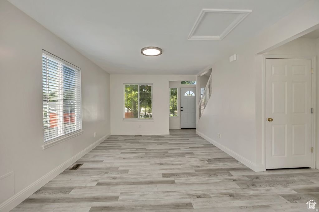 Photo of 2240 S LORIN CIR W, Ogden, UT 84401 (MLS # 2125962)