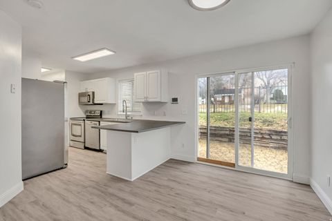 Tiny photo for 2240 S LORIN CIR W, Ogden, UT 84401 (MLS # 2125962)